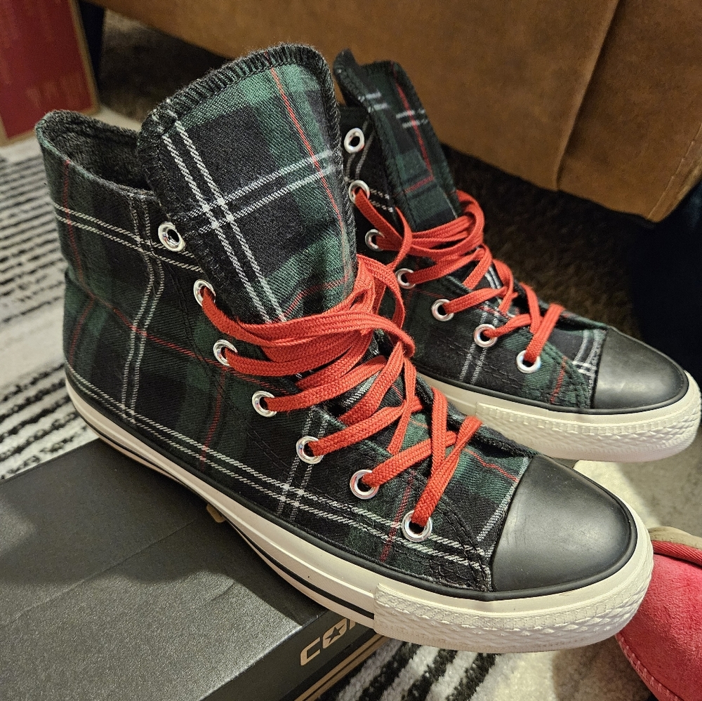 Rare Plaid Converse
